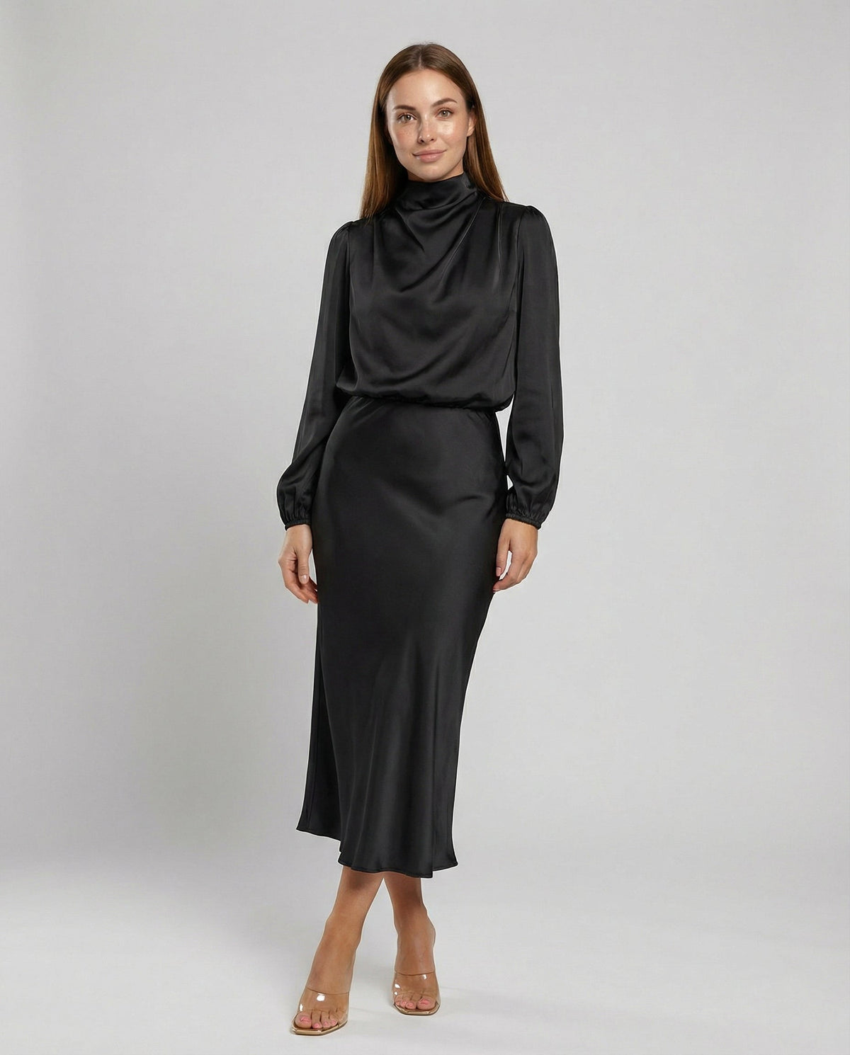 Zora | Elegant Luminous Long-Sleeve Satin Dress