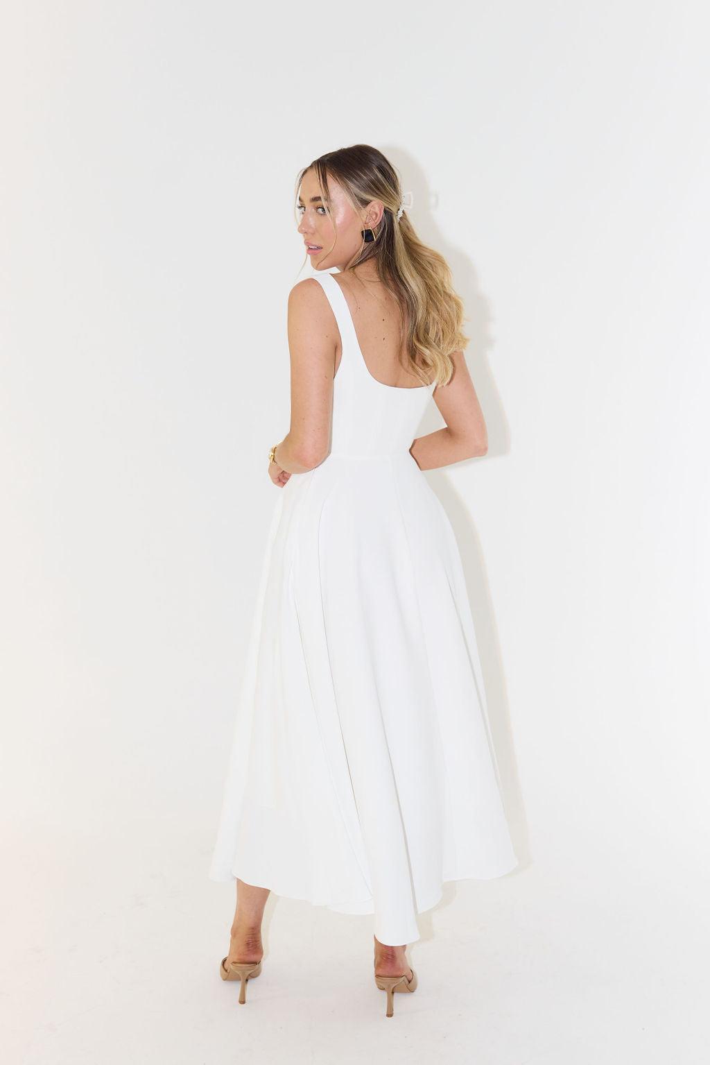 Elowyn | Women's Elegant Square Neck Midi Dress