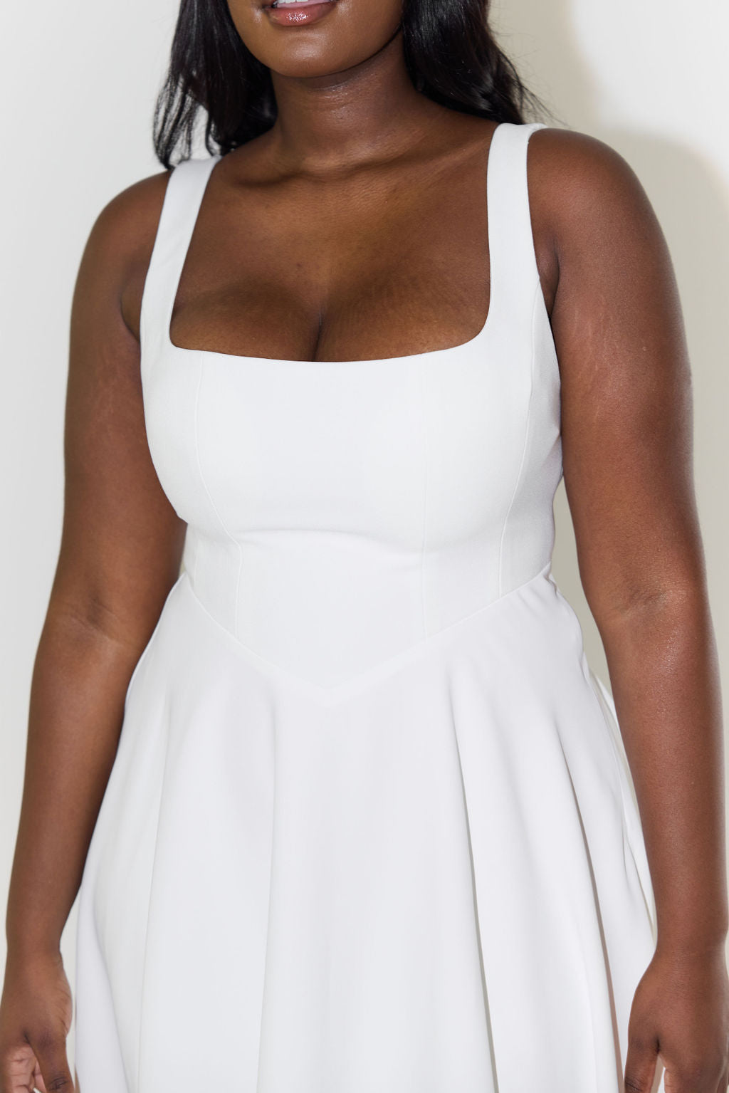 Elowyn | Women's Elegant Square Neck Midi Dress