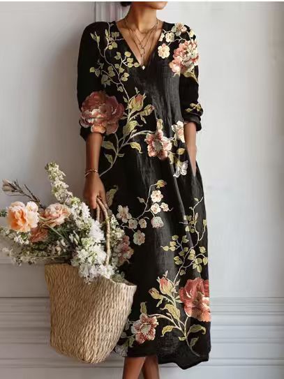 Winifred floral print V-neck pocket midi dress in Black