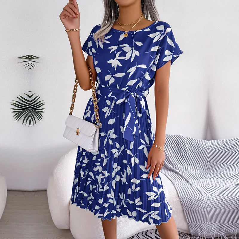 Rosalinde Pleated Floral Midi Dress in Royal Blue