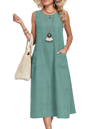 Marigold Sleeveless Pocket Midi Dress in Green