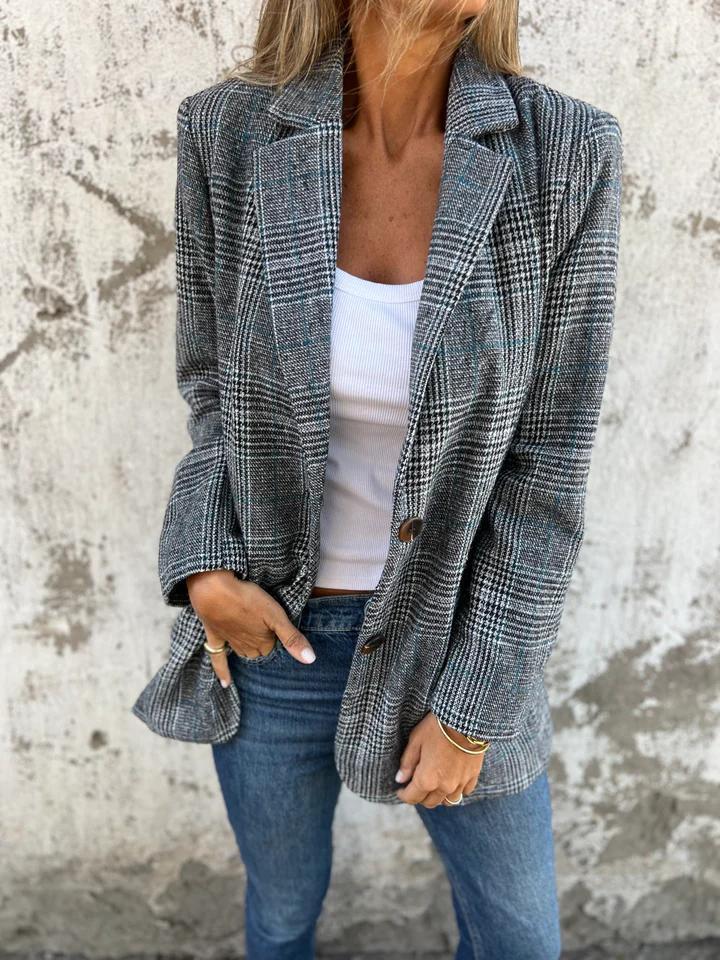 Cecilia | Women's Vittoria Revers Blazer