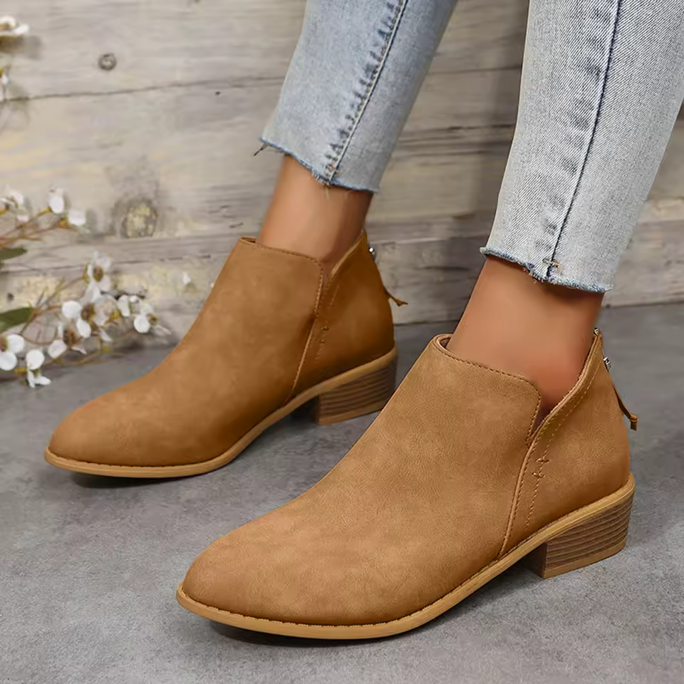 Janet | Women's Pointed Toe Ankle Boots