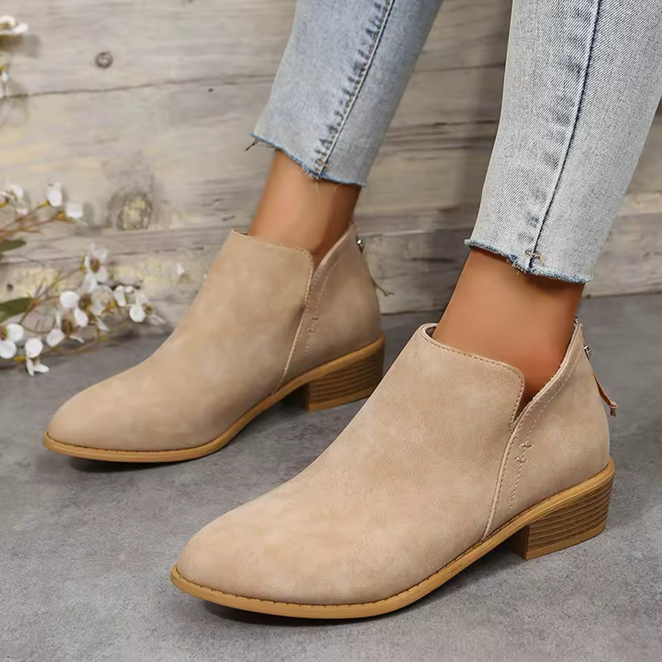 Janet | Women's Pointed Toe Ankle Boots