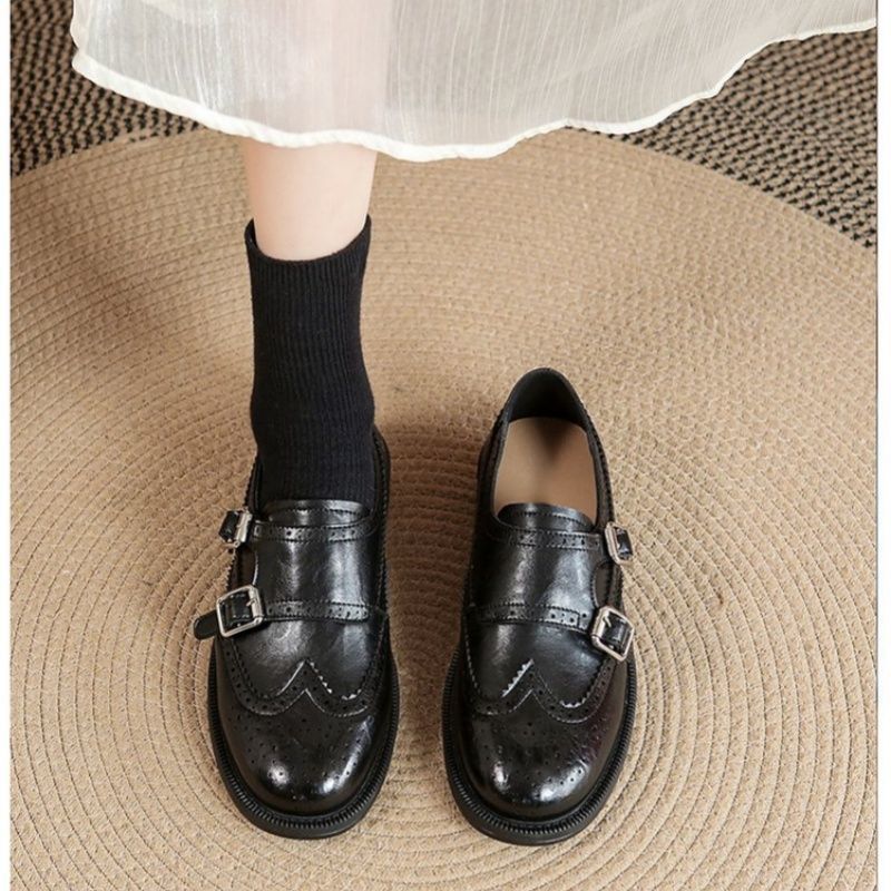 Women's Brogue Loafers with Fringed Trim and Adjustable Buckle